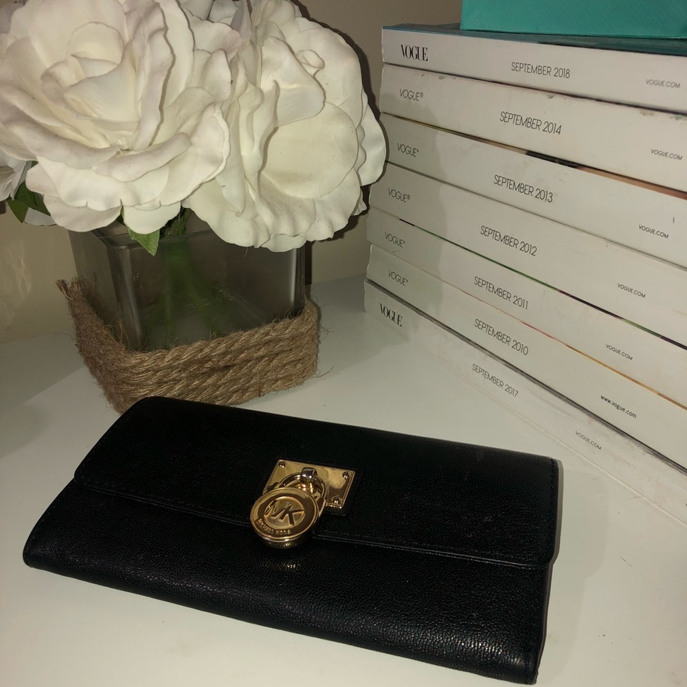 ✨Michael Kors Hamilton Black Soft Leather Wallet